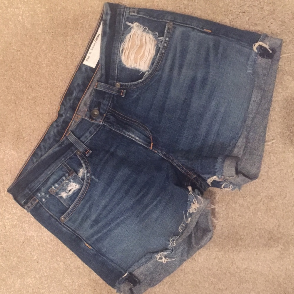 Weekend SALE😎☀️  Rag and bone jean shorts